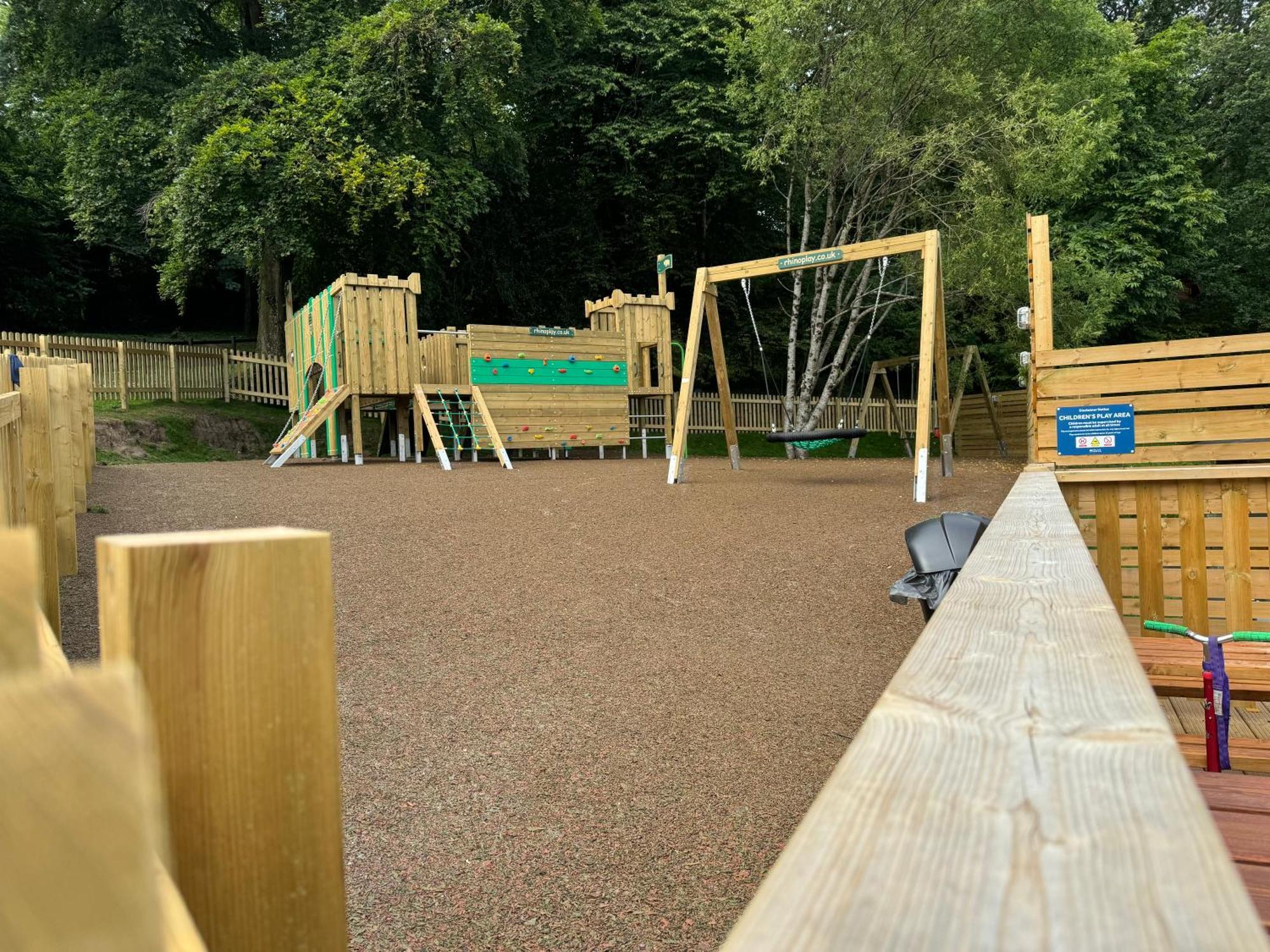 Conkers Lodge For 6 With Hot Tub & Secluded Decking - Spa Resort In Devon Chudleigh Kültér fotó